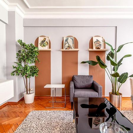 Gorgeous Flat With Lovely Balcony In Nisantasi Istanbul Exterior photo